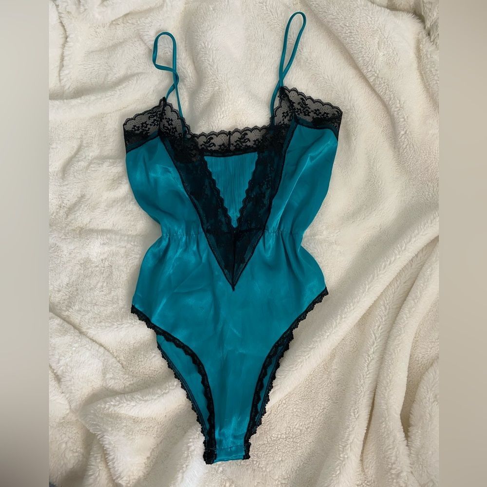 Vintage Teal and Black Lace Chemise
